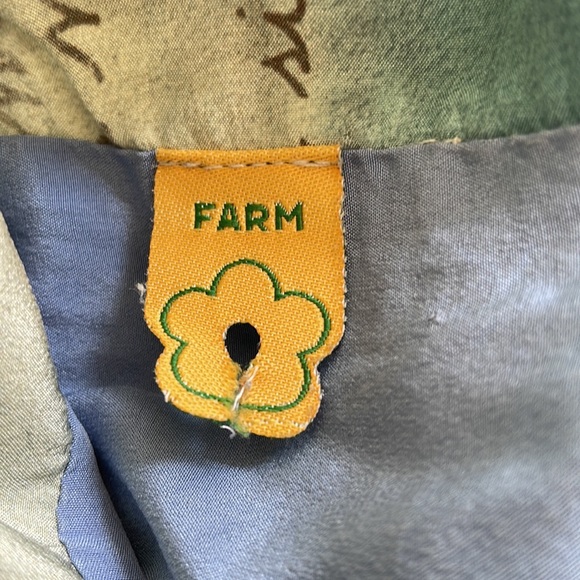 Farm long dress 100% silk - minor flaws (see pictures) - Picture 5 of 16